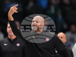 Pistons Mavericks Basketball