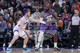Lakers Jazz Basketball