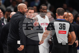 Pistons Mavericks Basketball