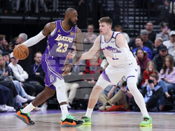 Lakers Jazz Basketball