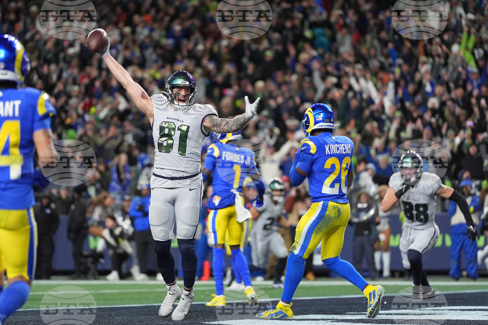 Rams Seahawks Football