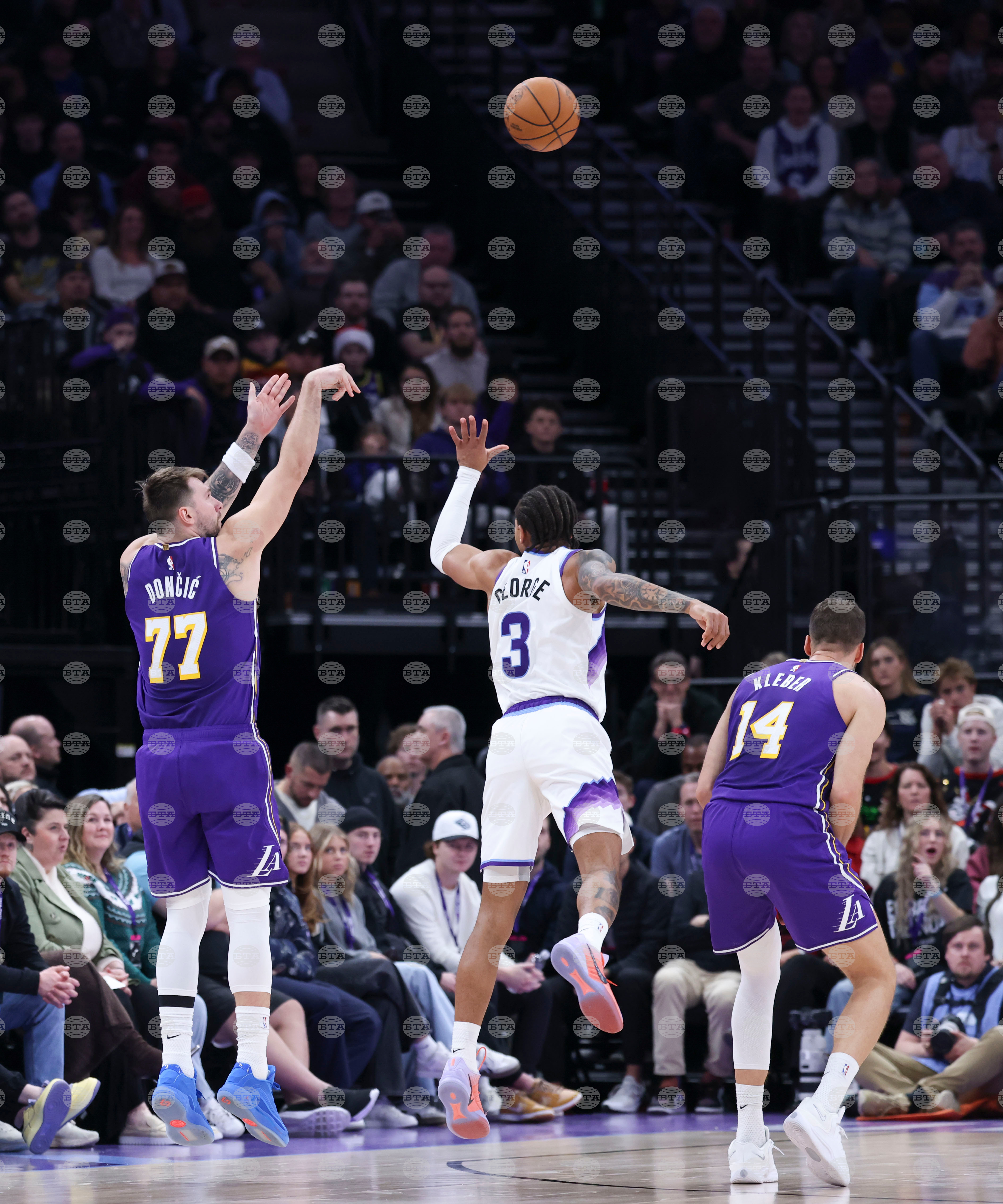 Lakers Jazz Basketball