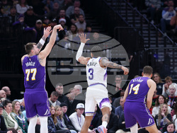 Lakers Jazz Basketball