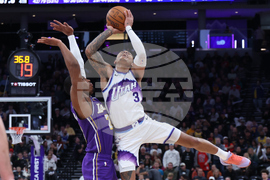 Lakers Jazz Basketball