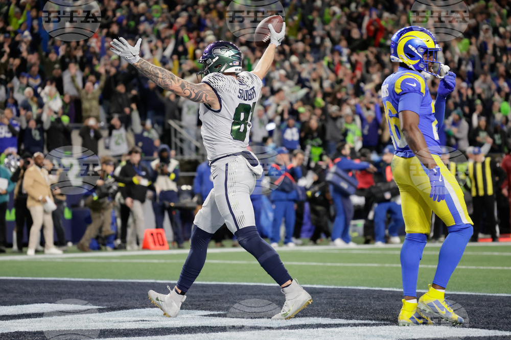 Rams Seahawks Football