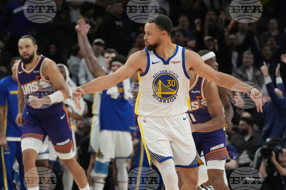 Warriors Suns Basketball