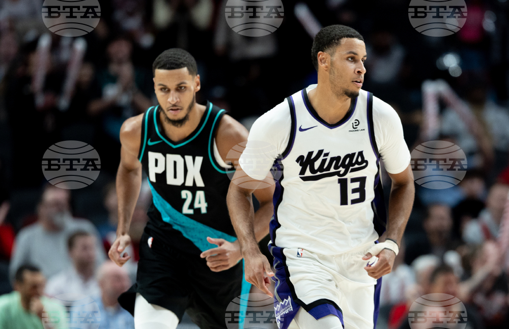 Kings Trail Blazers Basketball