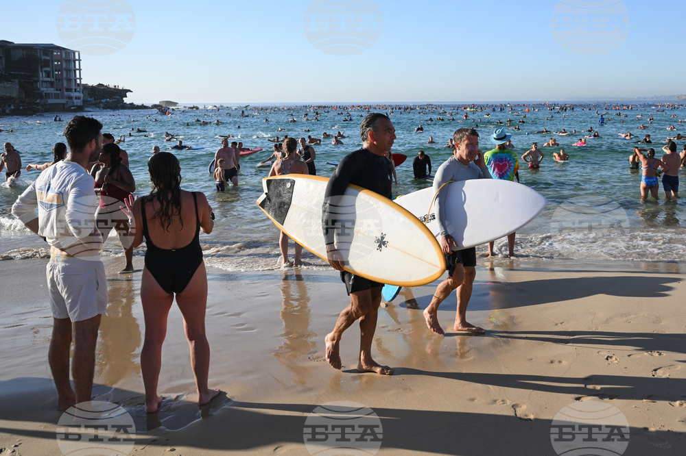 Australia Shooting Beachgoers