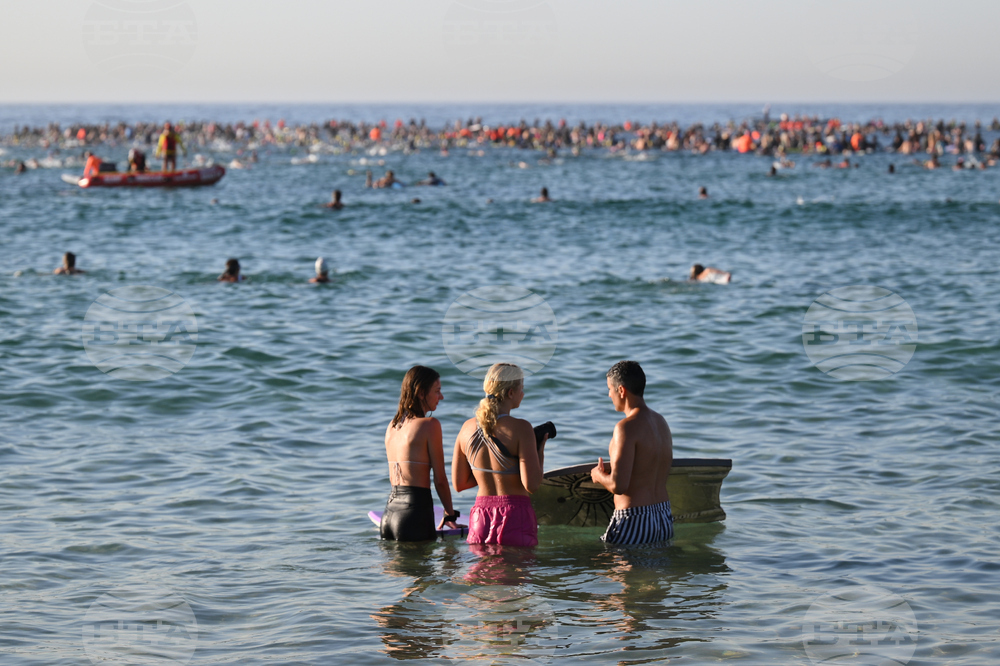 Australia Shooting Beachgoers