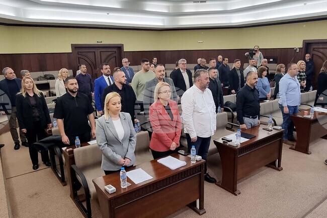 Общинският съвет в Хасково прие план-сметката за битовите отпадъци за 2026 г. и остави непроменена ставката на такса смет