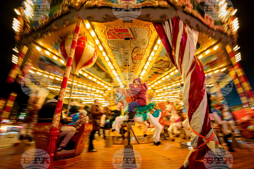 Holiday Lights Photo Gallery