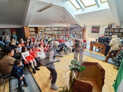 Снимка: Регионална библиотека „Сава Доброплодни“ – Сливен