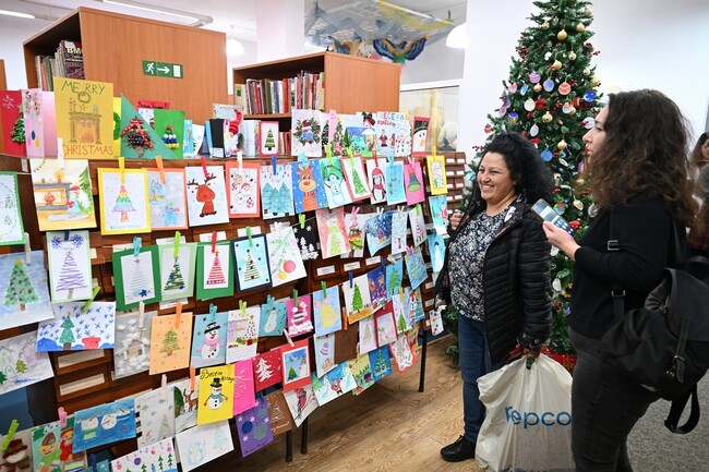 Над 1000 деца и юноши от цялата страна участваха в конкурса „Коледна магия“ – 2025, организиран от Сливенската регионална библиотека