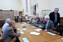 Национална библиотека - кръгла маса