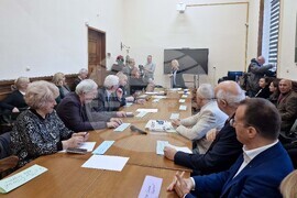 Национална библиотека - кръгла маса