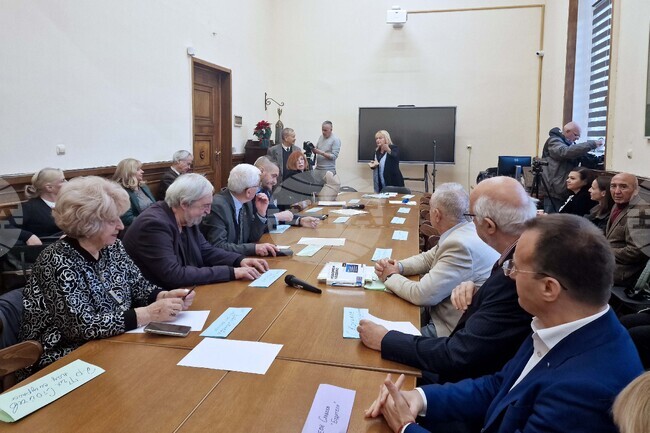 За промяна в изборното законодателство и провеждане на Национална кръгла маса се обединиха участниците в дискусия