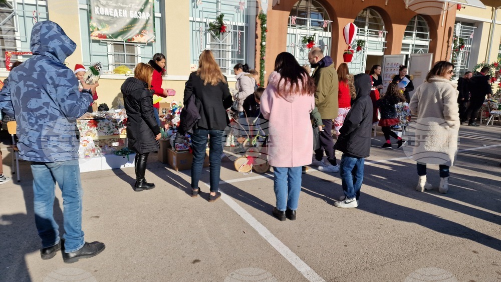 Шумен - благотворителен базар и концерт - Начално училище „Илия Р. Блъсков“