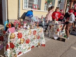 Шумен - благотворителен базар и концерт - Начално училище „Илия Р. Блъсков“