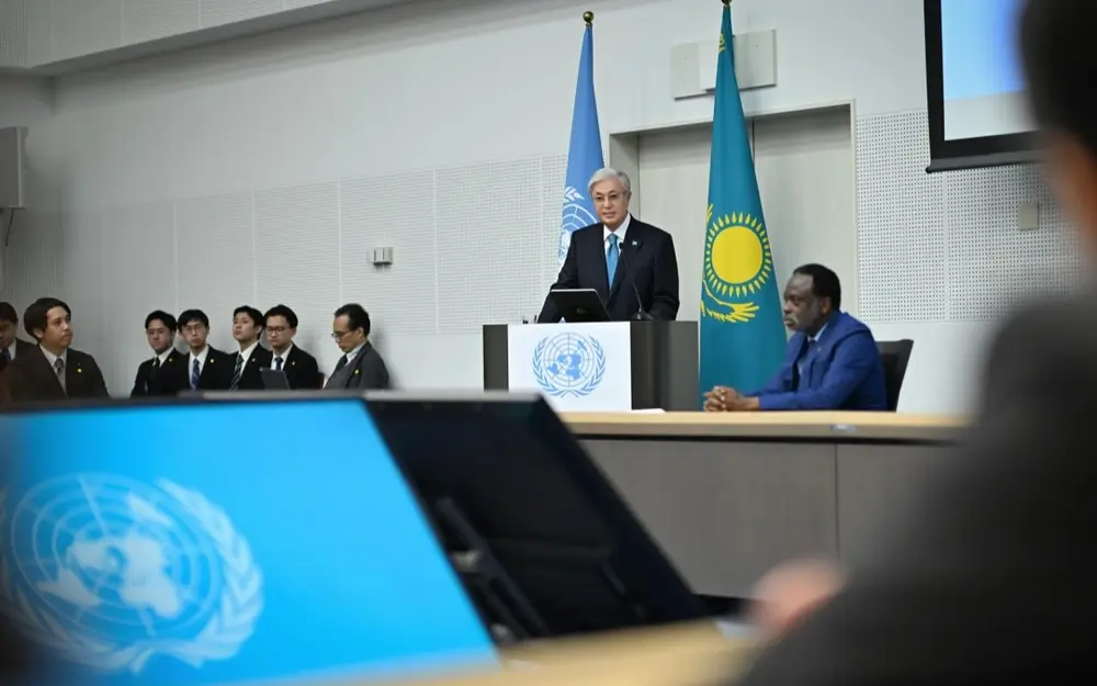 КАЗИНФОРМ: Казахстанският президент призова за стратегическо доверие като основа за международно сътрудничество
