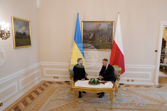 Ако Украйна бъде победена, Русия ще се заеме незабавно с Полша, заяви Зеленски