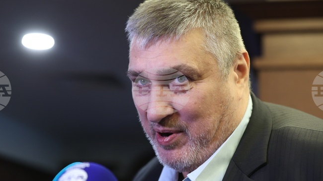 Любомир Ганев: Който не е решил какъв подарък да направи за Коледа, да си купи билети за европейското първенство