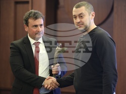 „Спортен Икар“ - отличия - връчване