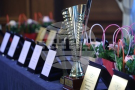 „Спортен Икар“ - отличия - връчване