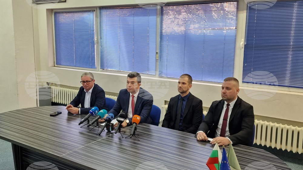 Случаят с кражбата на 3,2 млн. лева от УСБАЛАГ „Селена“ в Пловдив е свързан с промяна на управителите на дружества, ръководещи болницата