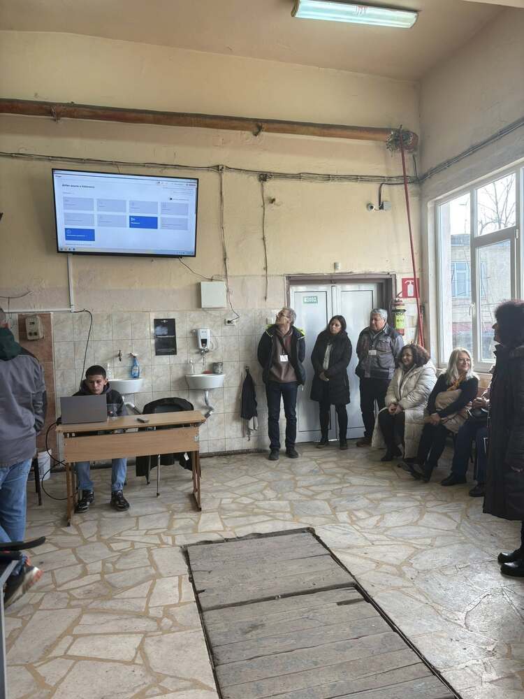 Експерти проведоха мониторинг на проектът за иновативно училище на Професионална гимназия по транспорт и строителство „Христо Смирненски“ – Разград