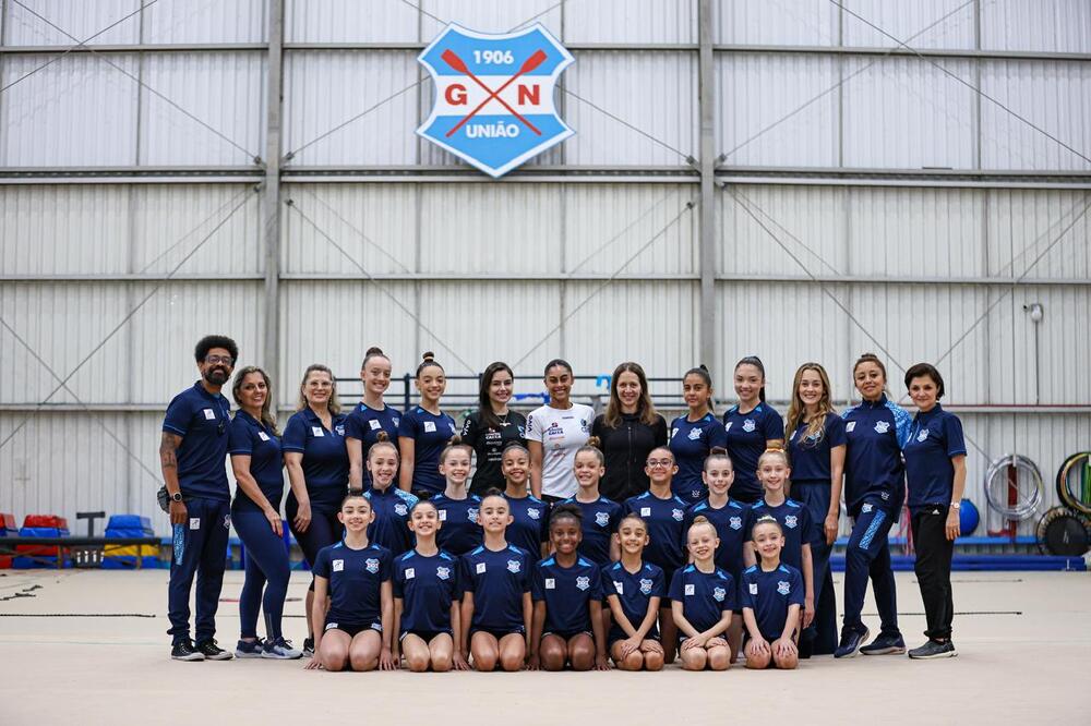 Силвия Митева постави съчетанията на водещите бразилски гимнастички Барбара Домингос и Джована Сантос