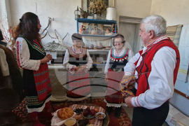 Априлци - възстановка - празник - Игнажден