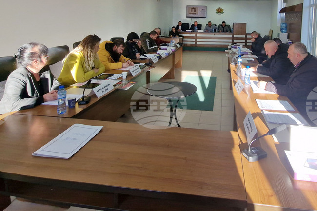 Общинските съветници в Антоново одобриха план-сметката за чистотата за 2026 г. 