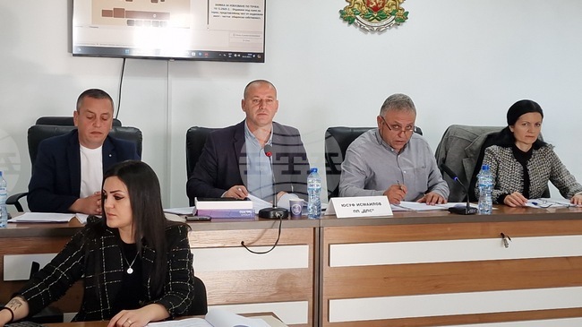 Съветниците в Антоново гласуваха запазване размера на местни налози и отпускане на безлихвени заеми за финансиране на текущи проекти