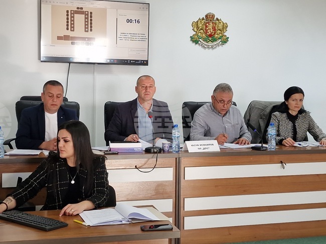 Съветниците в Антоново гласуваха запазване размера на местни налози и отпускане на безлихвени заеми за финансиране на текущи проекти