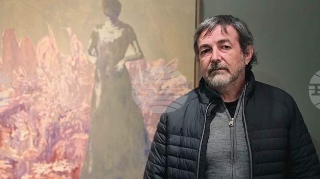 С „Открити пространства“ художникът Иво Бистрички пренася светлината на Париж в Бургас