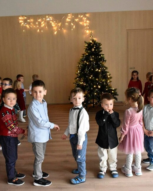 Коледно тържество се състоя в Българската детска градина в Будапеща 