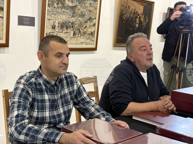 Самоков - Любомир Николов - книга - представяне