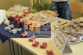 Гурково - училище - благотворителен базар