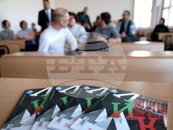 Център за източни езици и култури - списание ЛИК