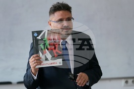 Център за източни езици и култури - списание ЛИК