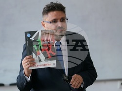 Център за източни езици и култури - списание ЛИК