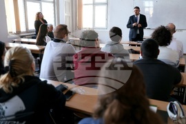 Център за източни езици и култури - списание ЛИК