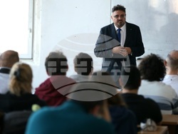 Център за източни езици и култури - списание ЛИК