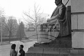 Софийският университет „Св. Климент Охридски“ по време на зимната сесия през 1967 година