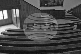 Софийският университет „Св. Климент Охридски“ по време на зимната сесия през 1967 година