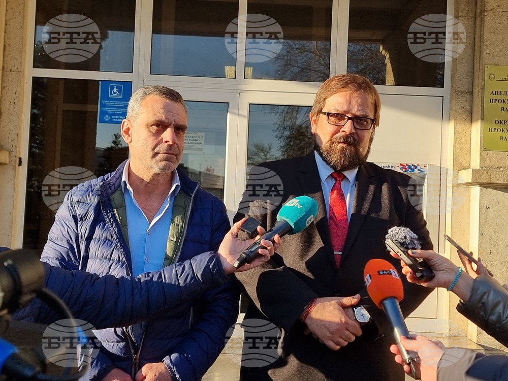 Във Варна са задържани трима мъже, открили нов начин за източване на пари от чужди сметки - QR фишинг