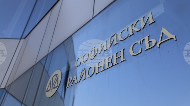 Софийският районен съд пусна под гаранция от 5000 лв. директора на столичното 138-о СУЗИЕ „Проф. Васил Златарски“