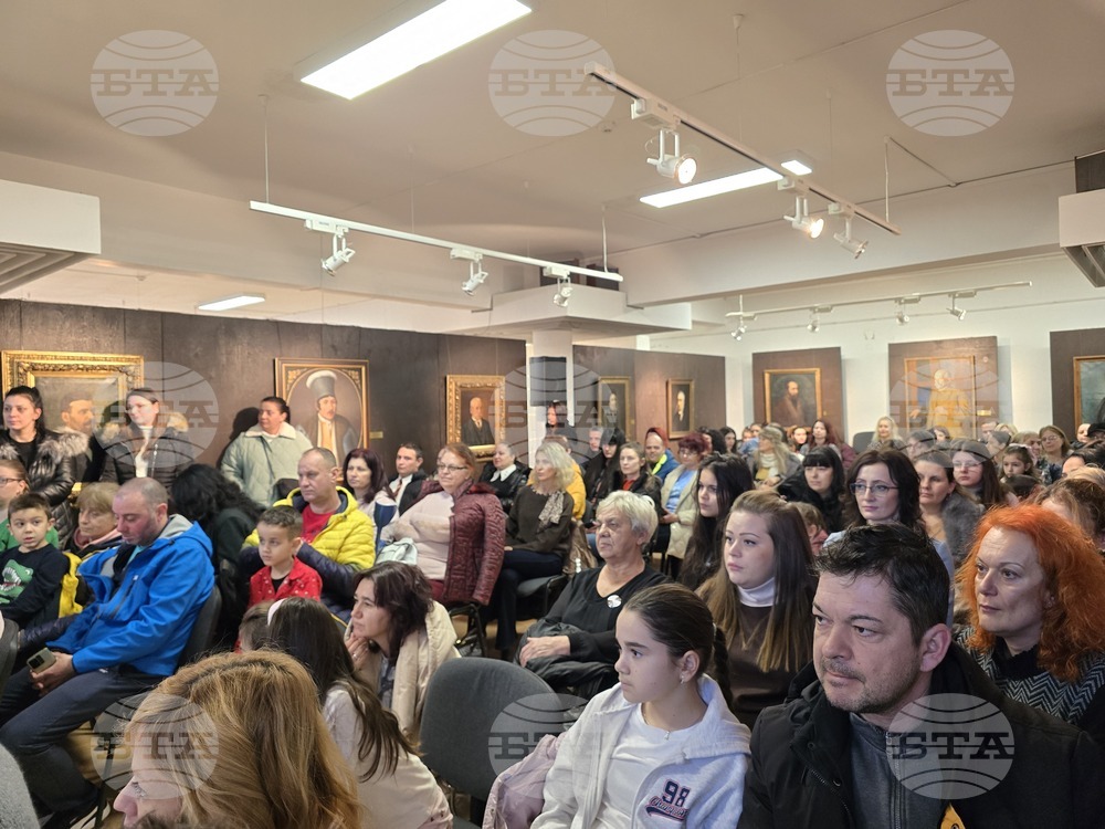 Свищов - награждаване - коледни конкурси