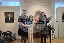 Свищов - награждаване - коледни конкурси