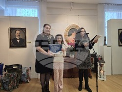 Свищов - награждаване - коледни конкурси